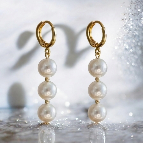 Jewelry - 14K Gold Plated Elegant White‎ Pearl Tassel Earrings